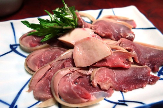 山羊刺し(1,200円)