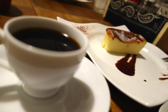 チーズケーキとコーヒー