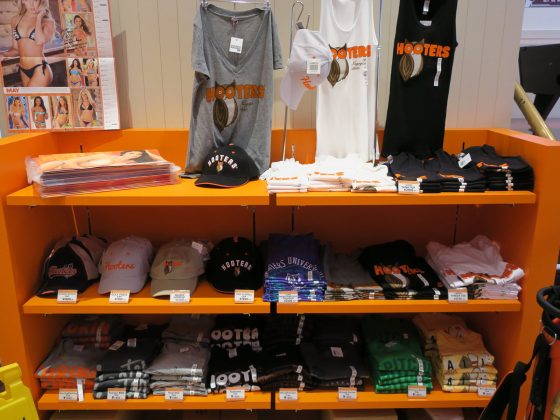 Tシャツもいっぱい