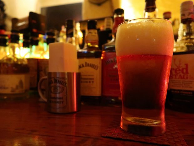 ビールを…