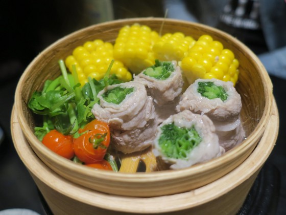 肉巻きねぎセイロ蒸し(480円)