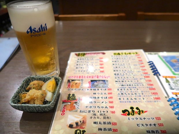 ビールはスーパードライ