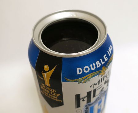 パカーン!