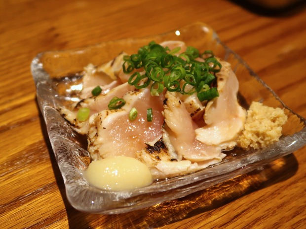 鶏タタキ(500円)