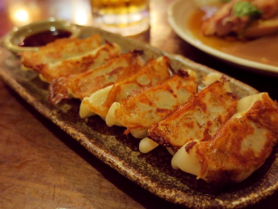 焼きギョーザ(700円)