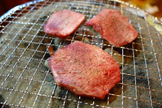 牛タン、焼きます