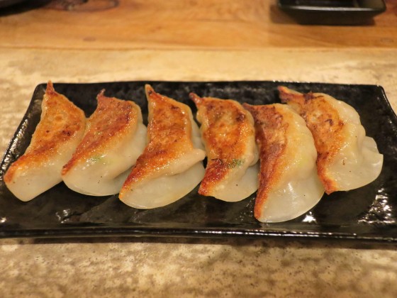 県産豚焼き餃子(450円)