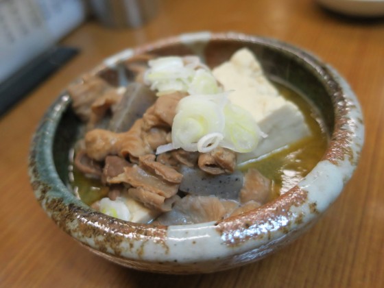 名物 煮込み(480円)
