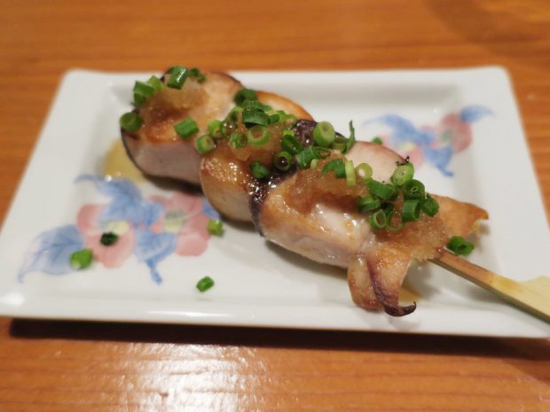 黒瀬ぶりの串焼(350円)