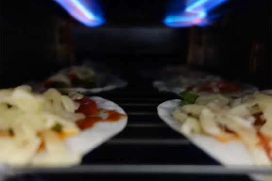 焼きます!