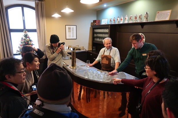 PILSNER URQUELL DRAFT BEER WORKSHOP