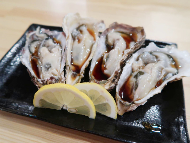 牡蠣 ひとつ100円