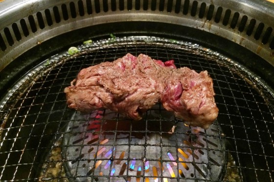 ハラミを焼きます