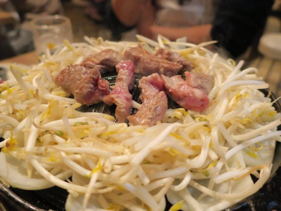 鍋で焼きます。