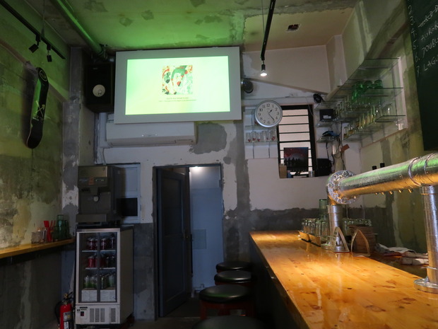 THRASHZONE 店内