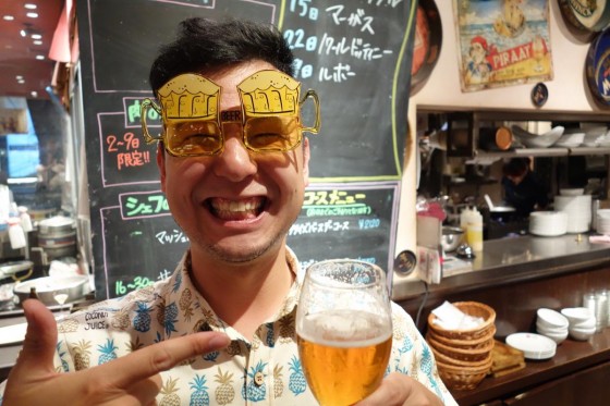 二次会でビールメガネ