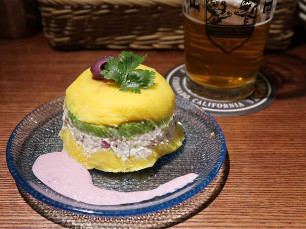 鶏ささみとアボカドのポテトサラダ(630円)