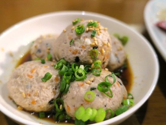 やんばる島豚つくね(600円)