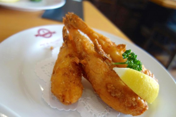 小フグの唐揚げ(600円)