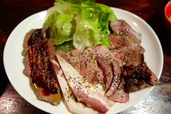 自家製スモークの盛り合わせ(650円)
