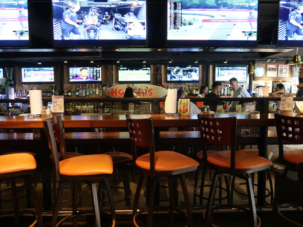 HOOTERS HONGKONG