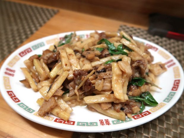 竹の子と肉の炒め(700円)