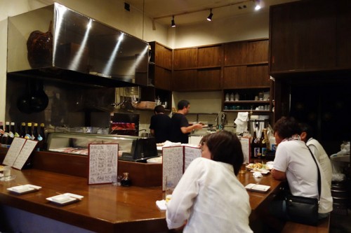 いゆじ 店内