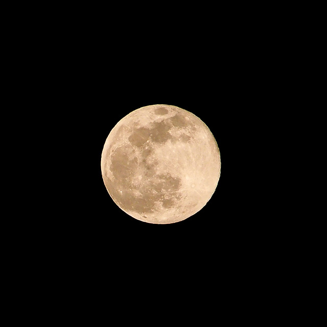 2016-04-22_fullmoon