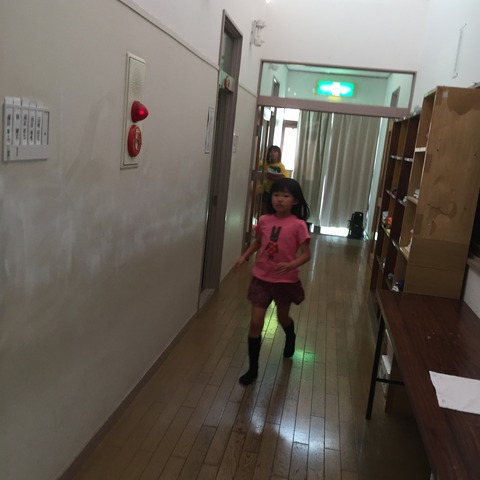 26F7C6B8-8917-4159-92B7-E9D38030785A