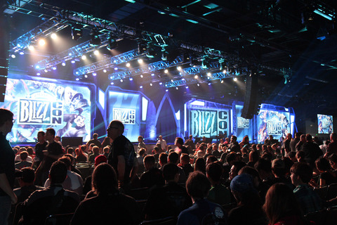 blizzcon-crowd
