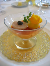 �饿��