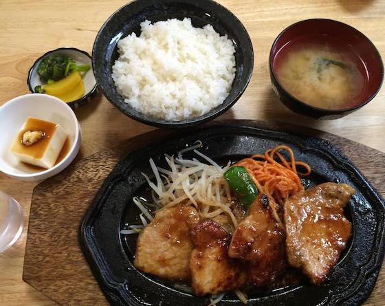 太陽食堂