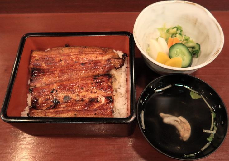 肝吸・新香・玉子豆腐付
