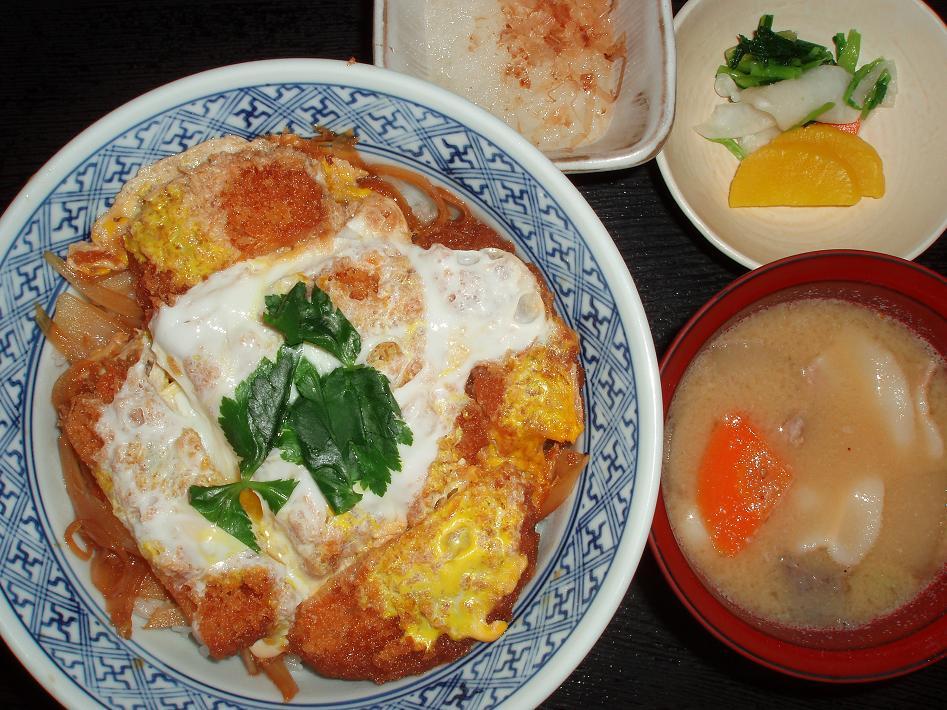 沖田黒豚かつ重