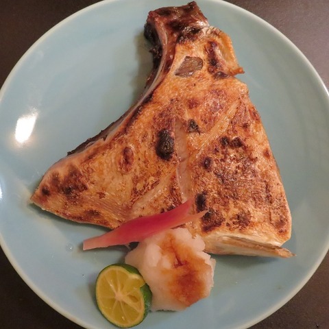 鰤カマ(め乃惣)