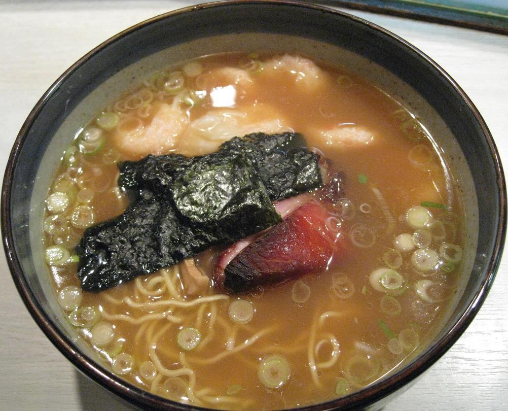海老ワンタン麺