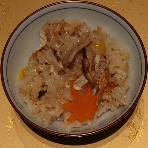 松茸御飯①(蒼樹庵)