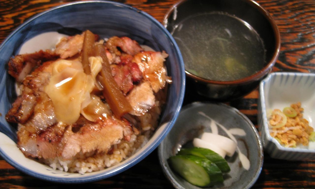 黒豚網焼丼
