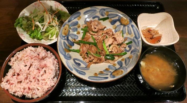 スープ・ライス・サラダ・小鉢付