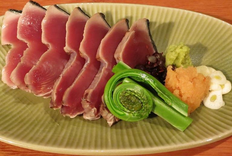鰹刺身
