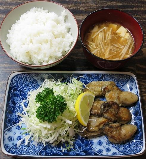 カキバタヤキ+味噌汁