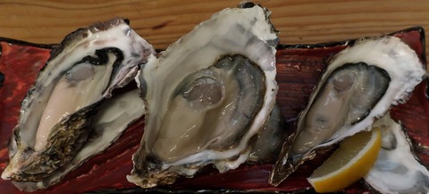 生牡蠣三種盛(バサラ)1580