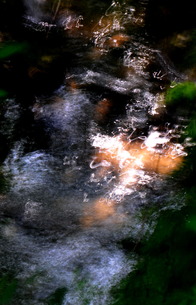 水転がる
