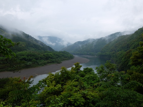 ShimantoRiverFromNakabaRestarea