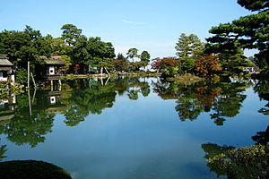 300px-Kenrokuen10-r