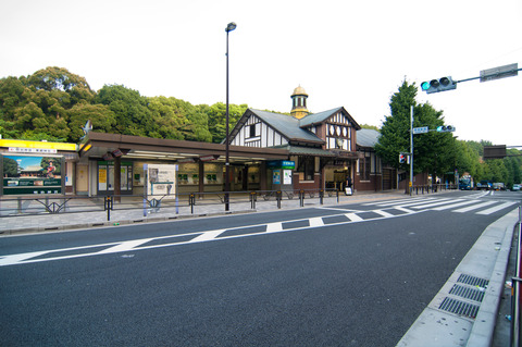 JR_Harajuku_sta_001