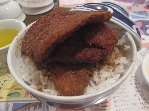 Fukui_sause_katsudon
