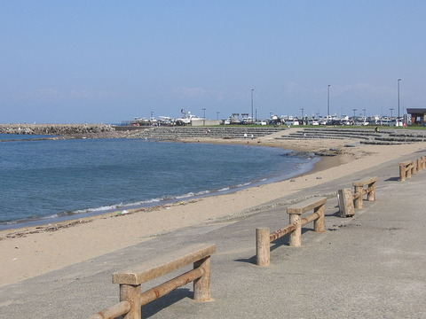 1024px-Matsudaehama_Beach_1-1