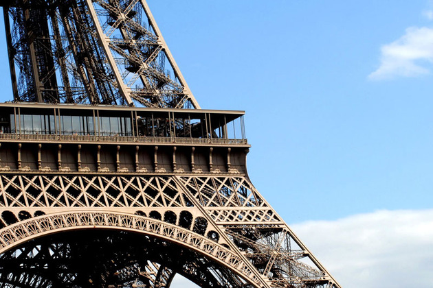 58-tour-eiffel-restaurant-paris-france-by-d-milherou