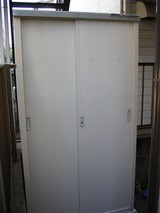 縦長小型倉庫
